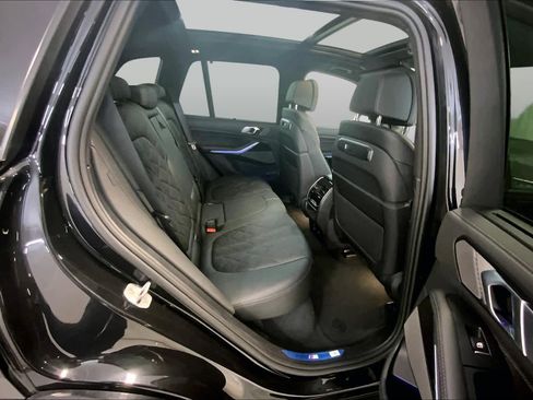 Certified 2024 BMW X5 xDrive40i w/ M Sport Package AWD/4WD image 19