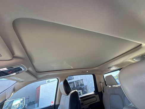 Used 2019 RAM 1500 Limited AWD/4WD image 11