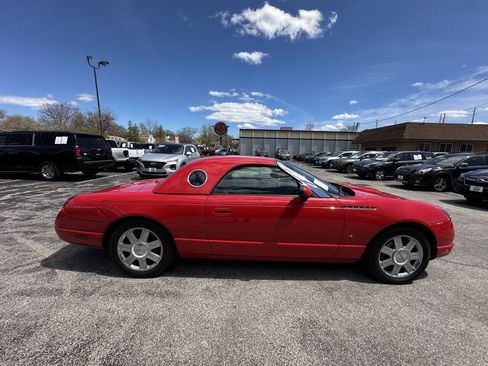 Used 2004 Ford Thunderbird RWD image 9