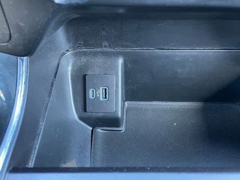 Used 2022 Ford F150 XLT w/ Equipment Group 302A High image 19