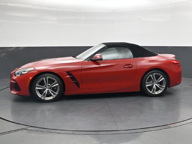 Used 2019 BMW Z4 sDrive30i w/ M Sport Package RWD image 9