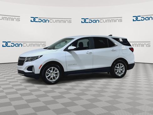 Used 2023 Chevrolet Equinox LT FWD image 4