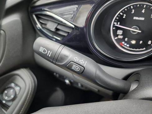 Used 2023 Buick Encore GX Preferred w/ Cold Weather Comfort Package image 28