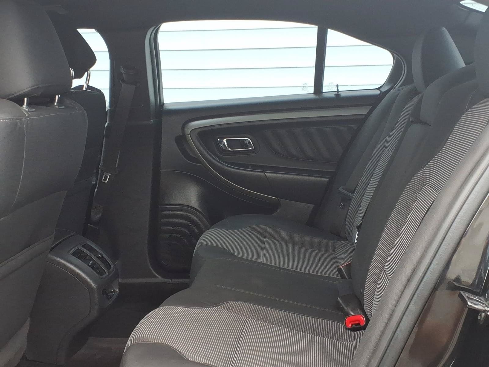 Used 2013 Ford Taurus SEL FWD image 7