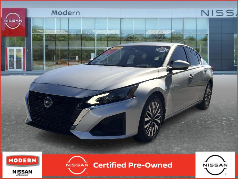 Certified 2023 Nissan Altima 2.5 SV FWD image 1