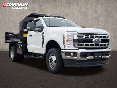 New 2025 Ford F350 XL w/ XL Chrome Package