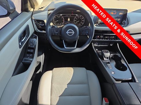 Used 2023 Nissan Rogue SV w/ SV Premium B Package image 11