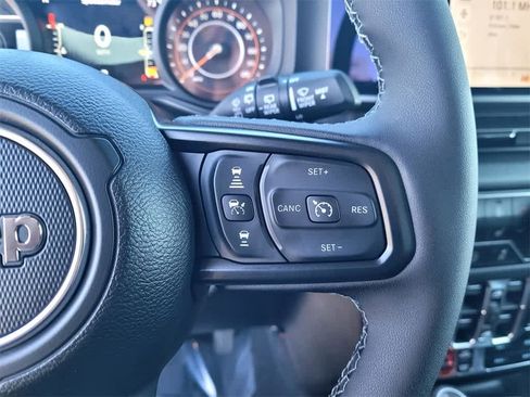 New 2026 Jeep Wrangler Unlimited Rubicon image 19