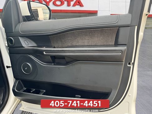 Used 2020 Ford Expedition Max Limited w/ Equipment Group 302A AWD/4WD image 15