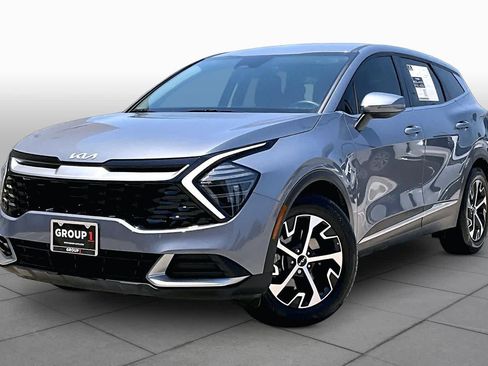 Used 2025 Kia Sportage EX FWD image 1