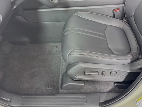 Certified 2026 Honda Pilot TrailSport image 18