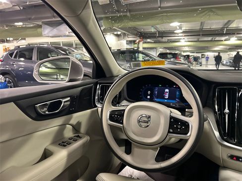 Certified 2023 Volvo S60 T8 Ultimate image 22