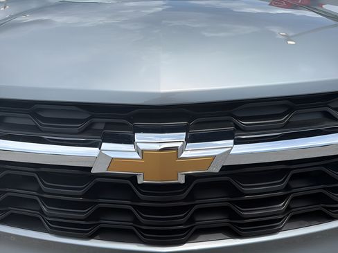 Used 2026 Chevrolet Trax LS w/ LS Convenience Package FWD image 10