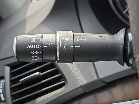 Used 2018 Acura MDX SH-AWD w/ Advance Package image 30