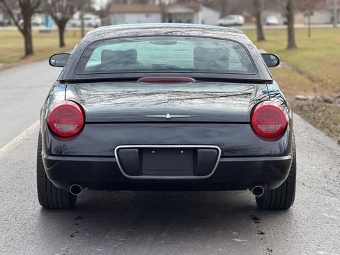 Used 2002 Ford Thunderbird image 5
