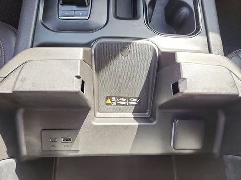 Certified 2024 GMC Sierra 1500 AT4 w/ Technology Package image 30