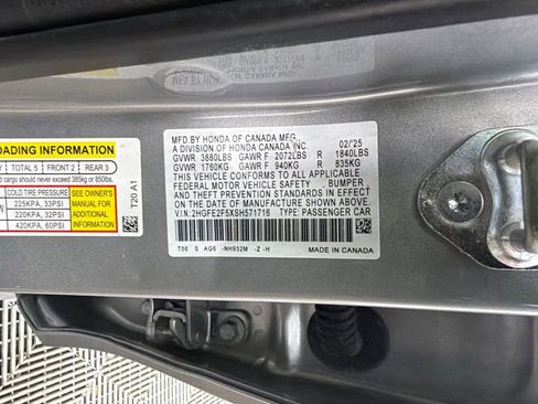 Used 2025 Honda Civic Sport image 30