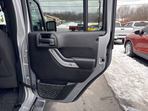 Used 2014 Jeep Wrangler Unlimited Sahara w/ Max Tow Package image 23