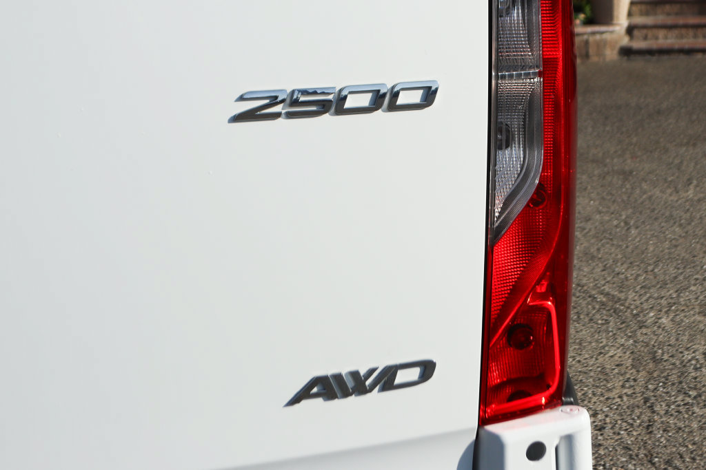 Used 2023 Mercedes-Benz Sprinter 2500 w/ Acoustic Package image 45