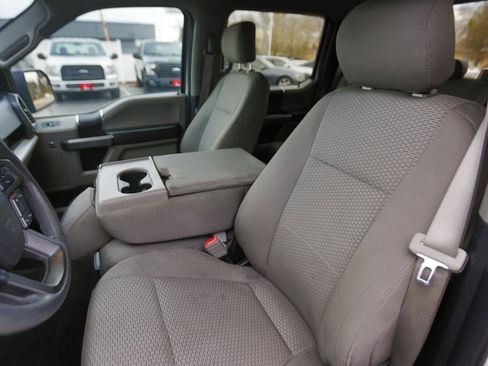 Used 2018 Ford F150 XLT w/ Trailer Tow Package image 5