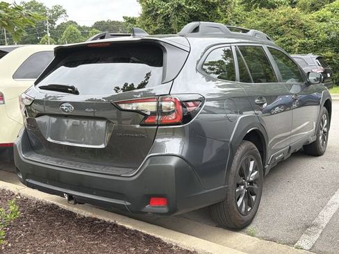 Certified 2025 Subaru Outback Onyx Edition AWD/4WD image 6