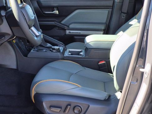 Used 2026 Toyota Tacoma Trailhunter image 15