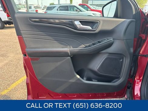 Used 2024 Ford Escape ST-Line w/ Tech Pack #1 AWD/4WD image 29