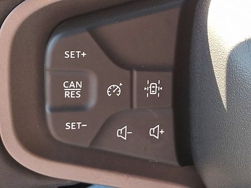 Used 2024 Ford Bronco Heritage Edition AWD/4WD image 21