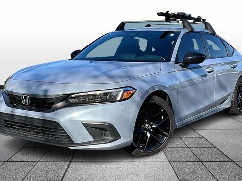 Used 2022 Honda Civic Sport image 3