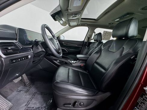 Used 2024 Kia Telluride S w/ S Sunroof Package image 15