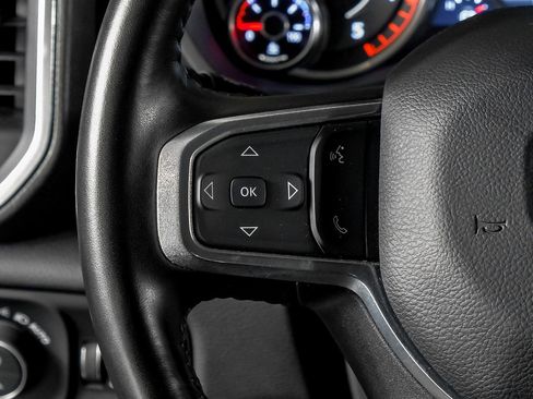 Used 2024 RAM 2500 Laramie AWD/4WD image 17