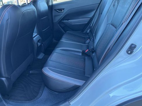 Used 2024 Subaru Crosstrek 2.5i Limited w/ Crosstrek Mirror Package image 10