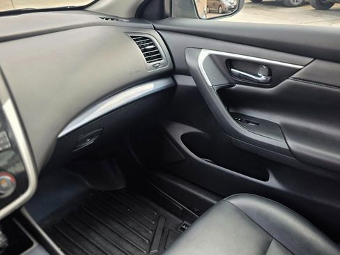 Used 2018 Nissan Altima 2.5 SR w/ SR Special Edition image 42