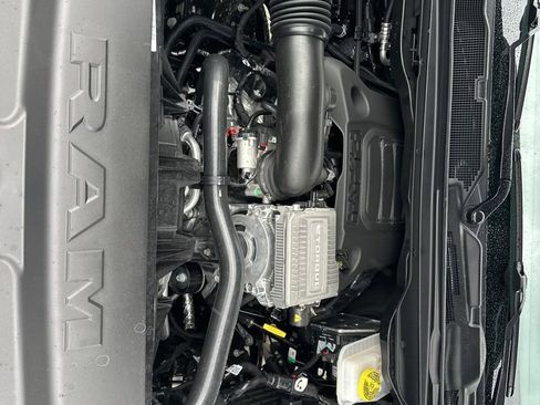 New 2026 RAM 1500 Express AWD/4WD image 26