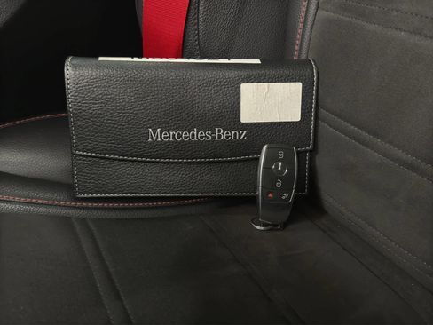 Used 2021 Mercedes-Benz GLC 43 AMG 4MATIC image 34