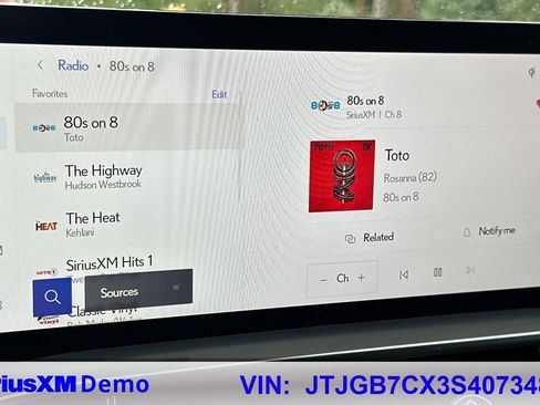 Used 2025 Lexus LX 600 4WD w/ Appearance Package image 40