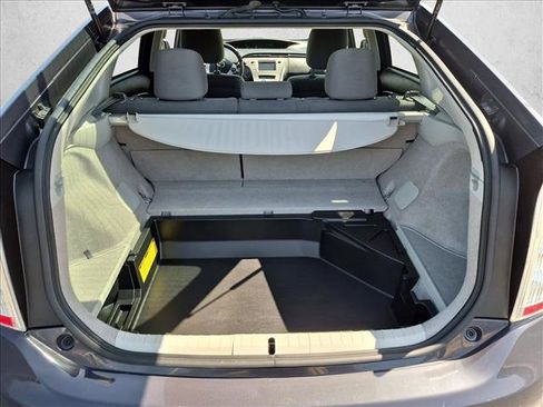 Used 2013 Toyota Prius Two FWD image 6