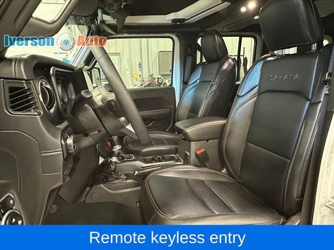 Used 2024 Jeep Wrangler Sahara w/ Technology Group image 18