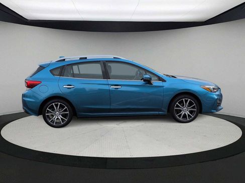 Used 2017 Subaru Impreza 2.0i Limited image 9