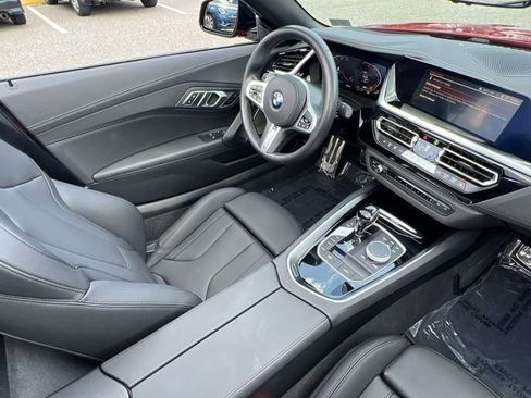 Used 2024 BMW Z4 sDrive30i w/ Premium Package RWD image 13