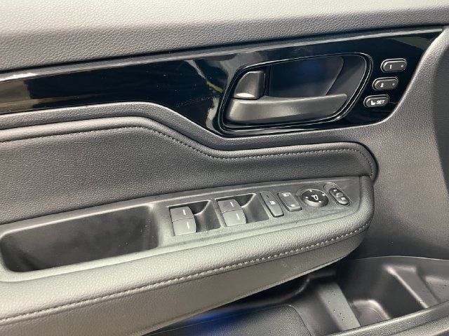 New 2027 Honda Odyssey Touring image 13