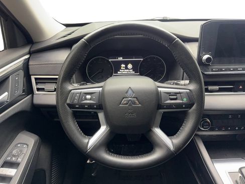 Used 2022 Mitsubishi Outlander SEL FWD image 60