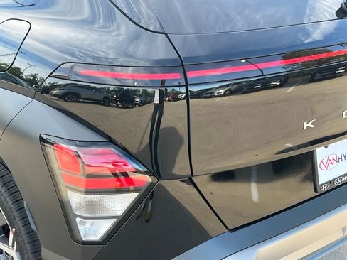 New 2026 Hyundai Kona SEL Premium AWD/4WD image 12