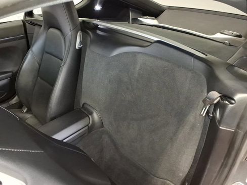 Used 2016 Porsche Cayman RWD image 18