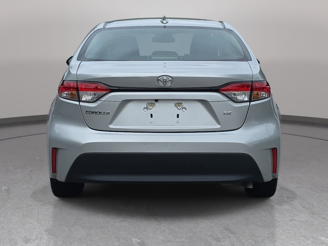 Used 2024 Toyota Corolla LE FWD image 6