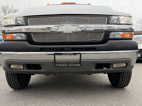 Used 2002 Chevrolet Silverado 3500 LS w/ Electrical Convenience Pkg image 23