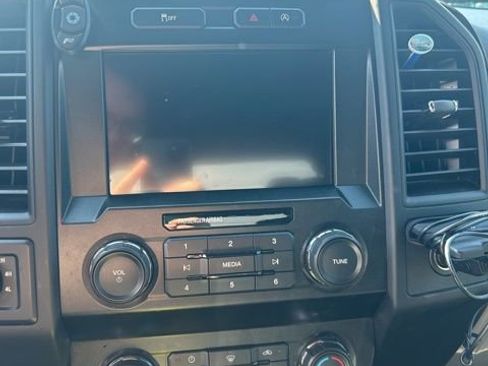 Used 2019 Ford F150 XL w/ Equipment Group 101A Mid image 9