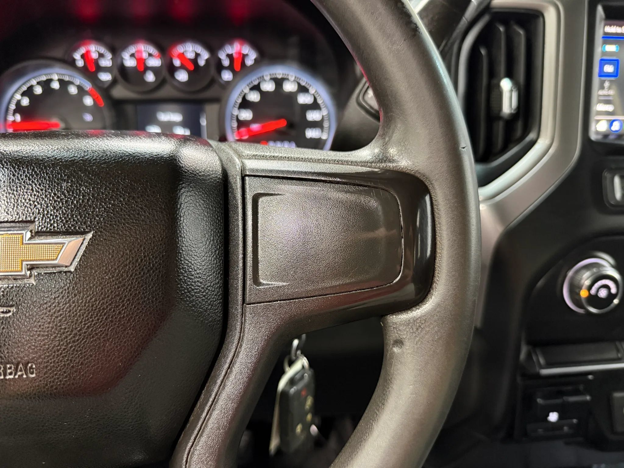 Used 2021 Chevrolet Silverado 2500 Custom w/ Custom Value Package AWD/4WD image 28