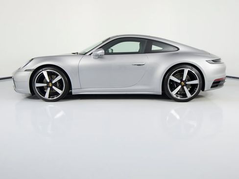 Certified 2024 Porsche 911 Carrera RWD image 2