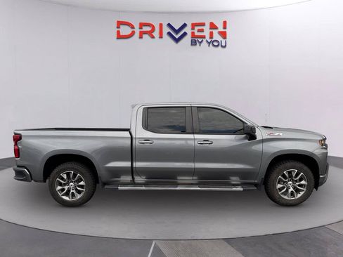 Used 2021 Chevrolet Silverado 1500 RST w/ Z71 Off-Road Package AWD/4WD image 3